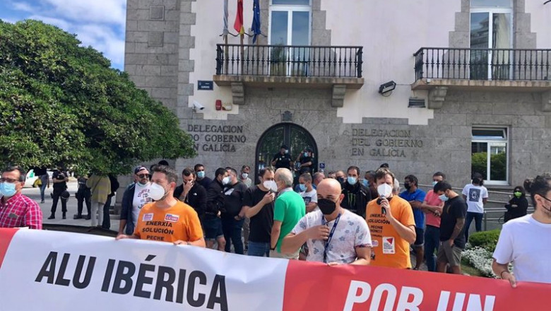 Concentración de trabajadores de Alu Ibérica en A Coruña | COMITÉ DE EMPRESA ep concentracion de trabajadores de alu iberica en a coruna 20210901145204