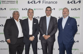 ep de izq a der javier de ulacia director de auto de bnp paribas personal finance espana emilio
