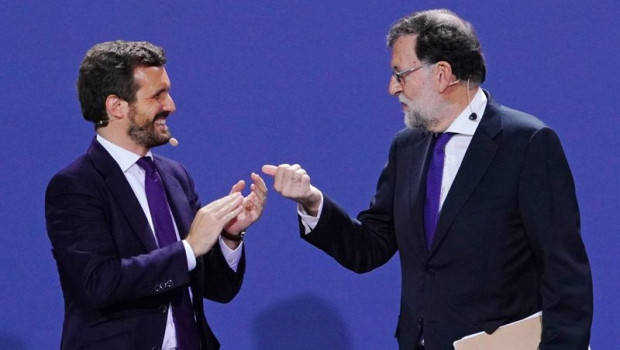 ep el lider del pp pablo casado y el expresidente rajoy en la convencion nacional del pp celebrada