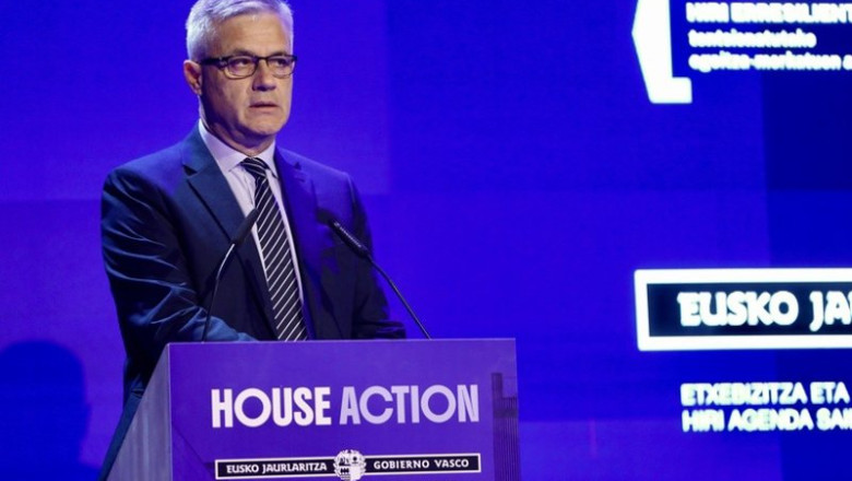 El secretario de Estado de Vivienda y Agenda Urbana, David Lucas, interviene en el congreso House Action | IREKIA ep el secretario de estado de vivienda y agenda urbana david lucas interviene en el congreso house