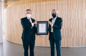 ep entrega del certificado aenor de excelencia en asesoramiento de banca de empresas al banco