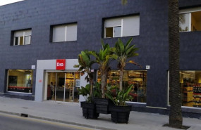 ep grupo dia abre una nueva tienda en el puerto de ceuta con una inversion de 900000 euros