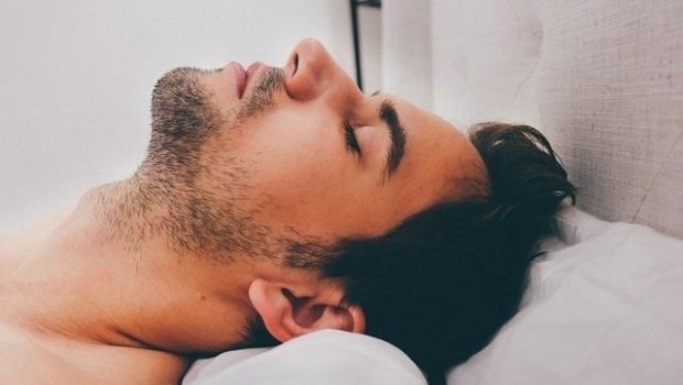 ep hombre durmiendo 20171201183402