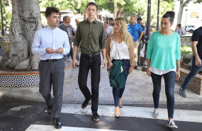 ep i-d el candidato de mas pais al congreso por santa cruz de tenerife omar batista el candidato a