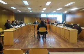 ep juicio contra un acusado de asesinar a su mujer se declara inocente pese a presenciar sus hijos
