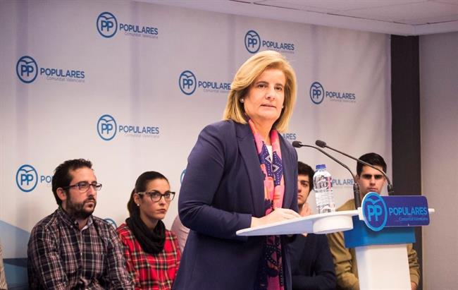 La ministra, en la sede del PPCV en València | PPCV ep la ministra ensedeppcvvalncia