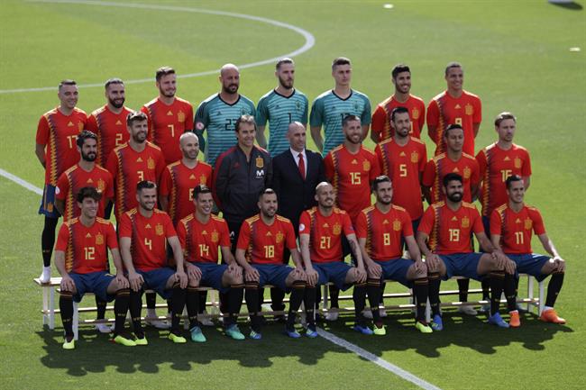 ep los 23 internacionales lopeteguirubiales posanla foto oficial