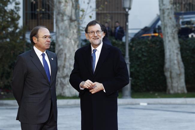 Pío García Escudero recibe a Mariano Rajoy en la Conferencia de Presidentes | EUROPA PRESS - Archivo ep pio garcia escudero recibemariano rajoyla conferenciapresidentes
