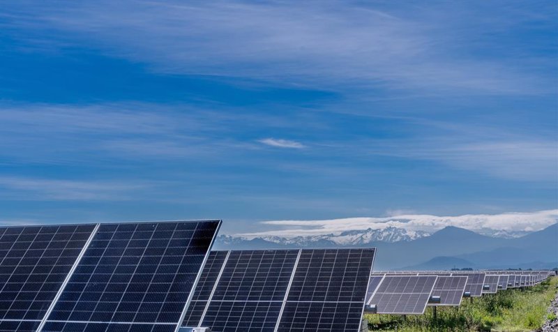 Grenergy gana 51 millones de euros en 2023 (+396%), pero no brilla en bolsa