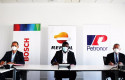 ep tomas malango director de hidrogeno de repsol emiliano lopez atxurra presidente de petronor y