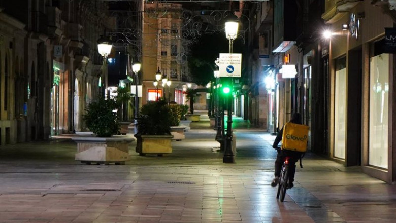 ep un trabajador de glovo ep un trabajador de glovo