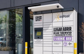 ep una estacion de repsol con un buzon inpost