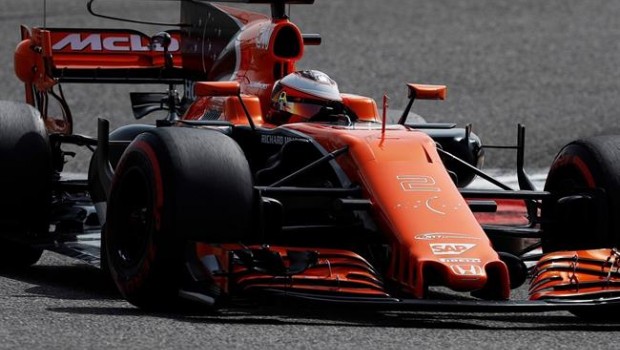 ep vandoorne mclaren entestbarein