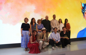 foto familia creative campus award 