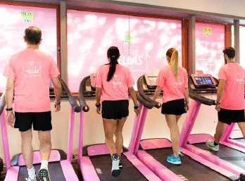 1571241775 corre por ellas