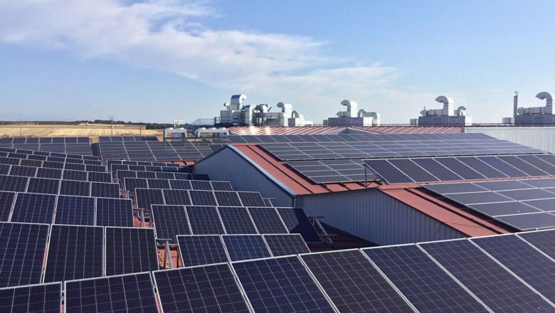 1593163407 foto paneles solares