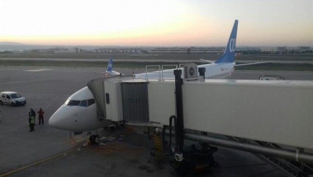 ep aeropuerto palma avion air europa finger pista son sant joan recurso