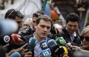 ep albert rivera atiendelos mediosvalncia