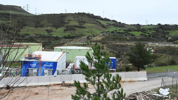 ep archivo   electrolizador de 25 mw de petronor en muskiz