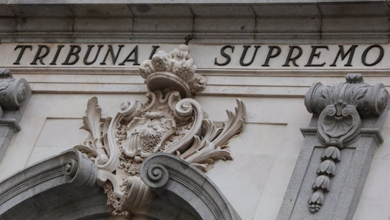 ep archivo   escudo de espana en la fachada del edificio del tribunal supremo