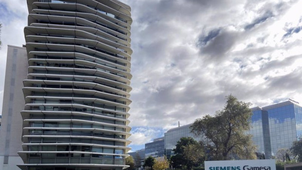 ep archivo   sede en madrid espana de la empresa siemens gamesa cuyas acciones se han desplomado mas