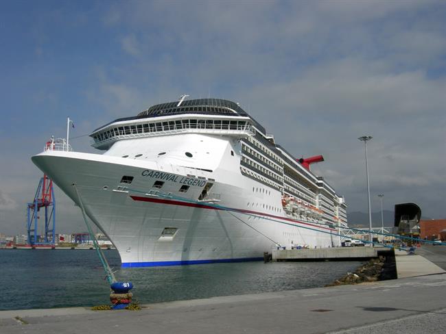 ep buquecrucero carnival legend enpuertomalaga