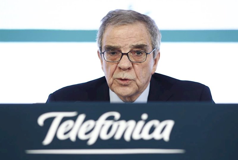 https://img6.s3wfg.com/web/img/images_uploaded/a/0/ep_cesar_alierta_ex_presidente_de_telefonica.jpg