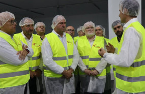 ep el consejero de agricultura ganaderia y desarrollo rural julian martinez lizan en la nueva planta