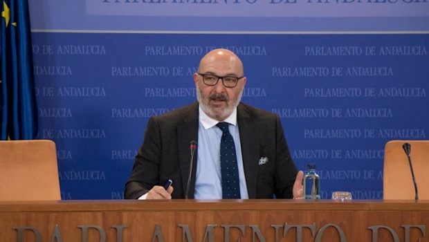 ep el portavoz parlamentario de vox alejandro hernandez en rueda de prensa en una imagen de archivo