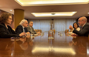 ep el presidente de la confederacion de empresarios de madrid ceim miguel garrido en una reunion con