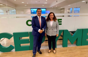 ep el presidente del observatorio de la morosidad luis collado con la directora de politica