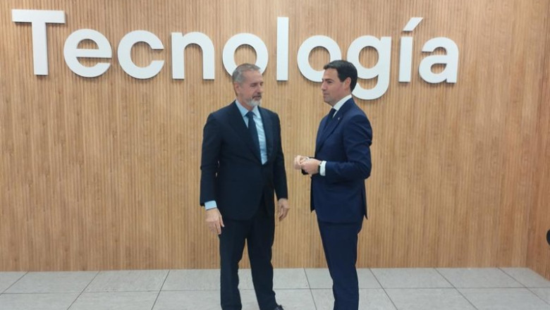 ep el presidente ejecutivo de telefonica marc murtra y el lehendakari imanol pradales en la
