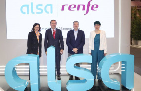 ep firma del acuerdo entre renfe y alsa en fitur
