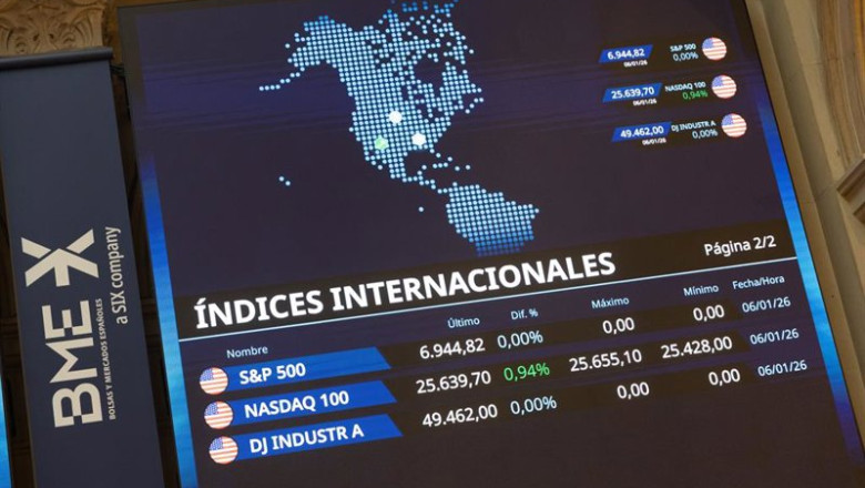 Interior del edificio de la bolsa, a 7 de enero de 2026, en Madrid (España). La cotización de los valores sigue de cerca las consecuencias derivadas de la reciente operación militar en la que el Ejército norteamericano capturó este sábado al expresidente | Eduardo Parra - Europa Press ep interior del edificio de la bolsa a 7 de enero de 2026 en madrid espana la cotizacion de los
