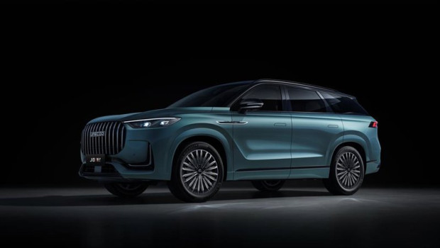 ep jaecoo lanza en espana el nuevo jaecoo 8 shs su suv hibrido enchufable insignia desde 54900 euros