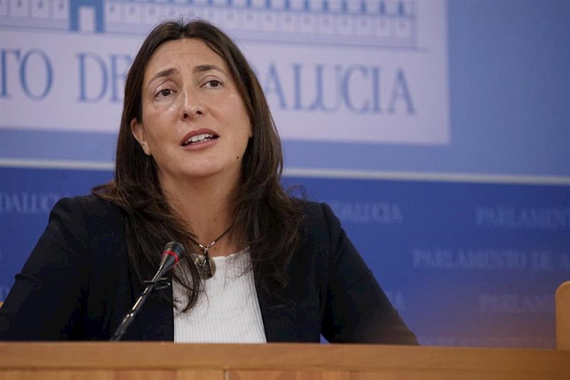 ep la secretaria general del pp-a loles lopezen rueda de prensa en el parlamento andaluz