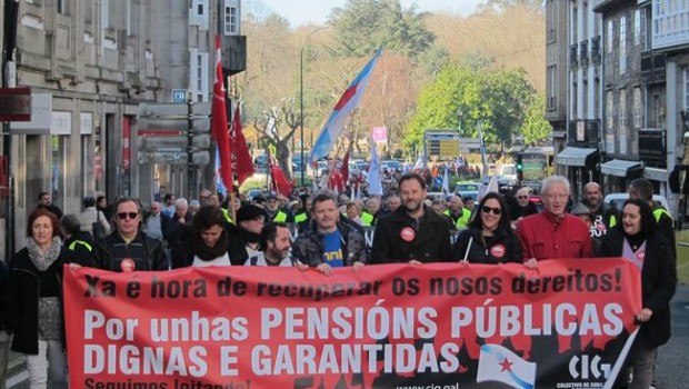 ep manifestacionsantiagocompostelaunas pensiones publicas dignas