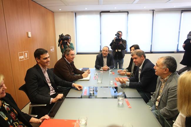 Pedro Sánchez y Toni Ferrer reciben en Ferraz a Unai Sordo y Pepe Álvarez | EUROPA PRESS ep pedro sancheztoni ferrer recibenferrazunai sordopepe alvarez