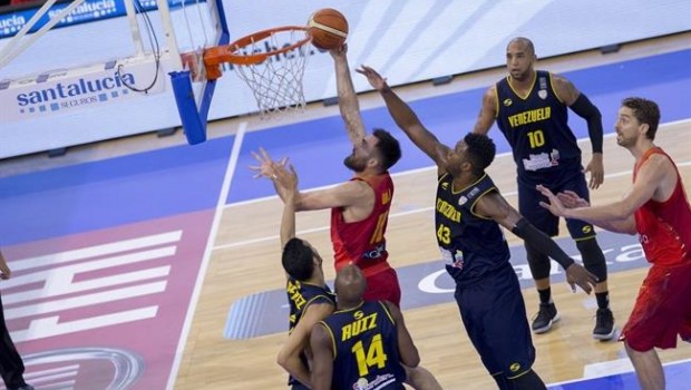 ep pierre oriola pau gasol seleccion espanola baloncesto espana venezuela