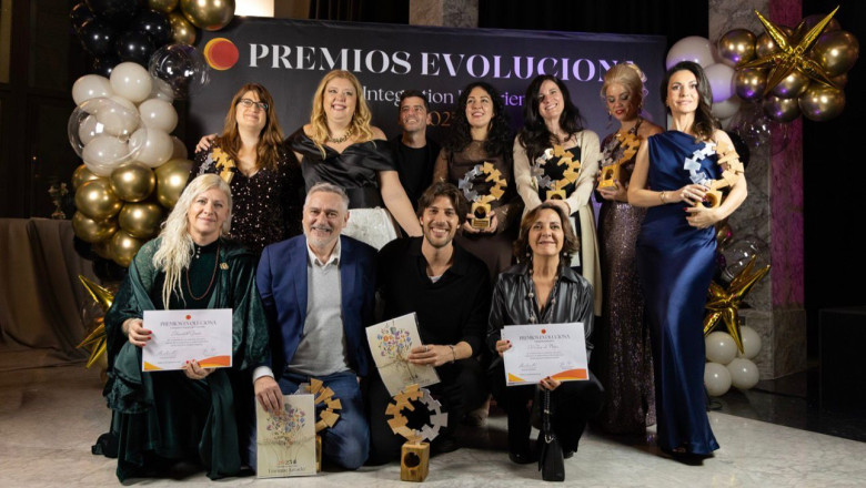 photo 2025 12 15 20 11 13