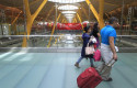 ep aeropuertobarajas turismo turistas viajeros viajes avion aena salidas llegadas retrasos maletas equipaje puente aereo ep aeropuertobarajas turismo turistas viajeros viajes avion aena salidas llegadas retrasos maletas equipaje puente aereo