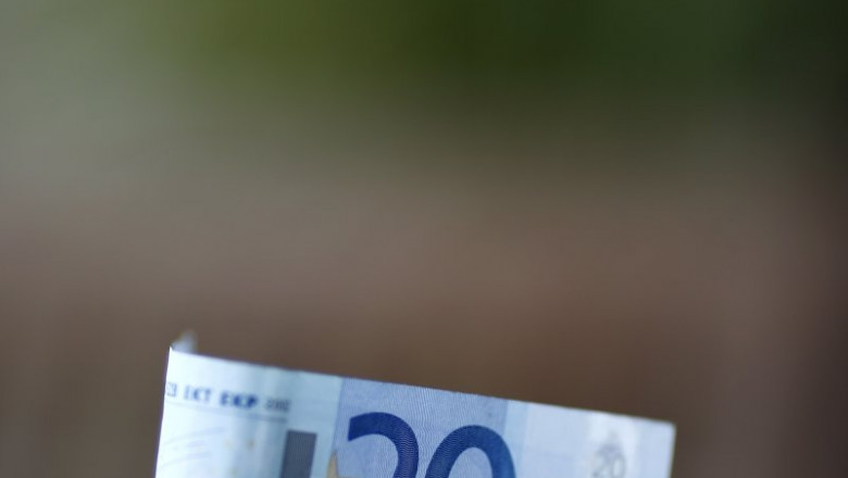 Archivo - Billetes, monedas, euros, euro, dinero | EUROPA PRESS - Archivo ep archivo billetes monedas euros euro dinero 20220201110805
