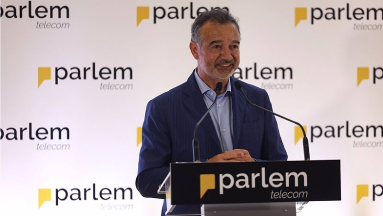 ep archivo   el consejero delegado de parlem ernest perez mas durante el toque de campana de la