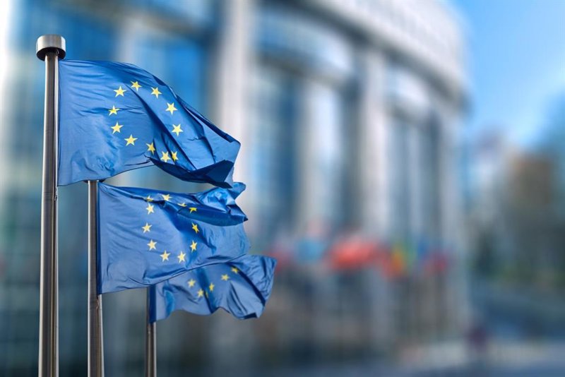 Bruselas lleva a España al TJUE por no aplicar el requisito mínimo de fondos propios