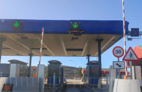 ep archivo   peaje de la autopista del huerna