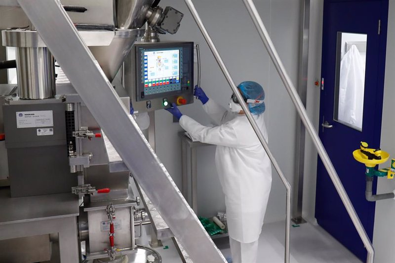 China descubre el primer caso de gripe aviar H10N3 en humanos