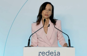 ep beatriz corredor presidenta de redeia en la junta de accionistas de la compania de 2025