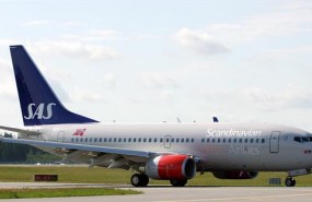 ep boeing 737-700 scandinavian airlines norge