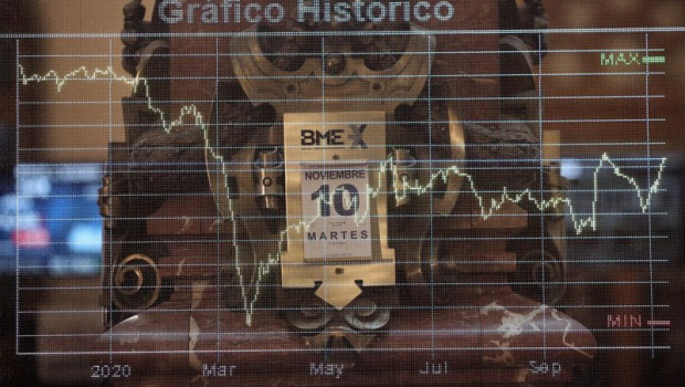 ep calendario con la fecha del 10 de noviembre en la bolsa de madrid espana a 10 de noviembre de