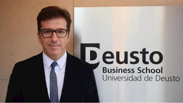 ep el doctor economista profesor de deusto business school y exdiputado juan moscoso del prado
